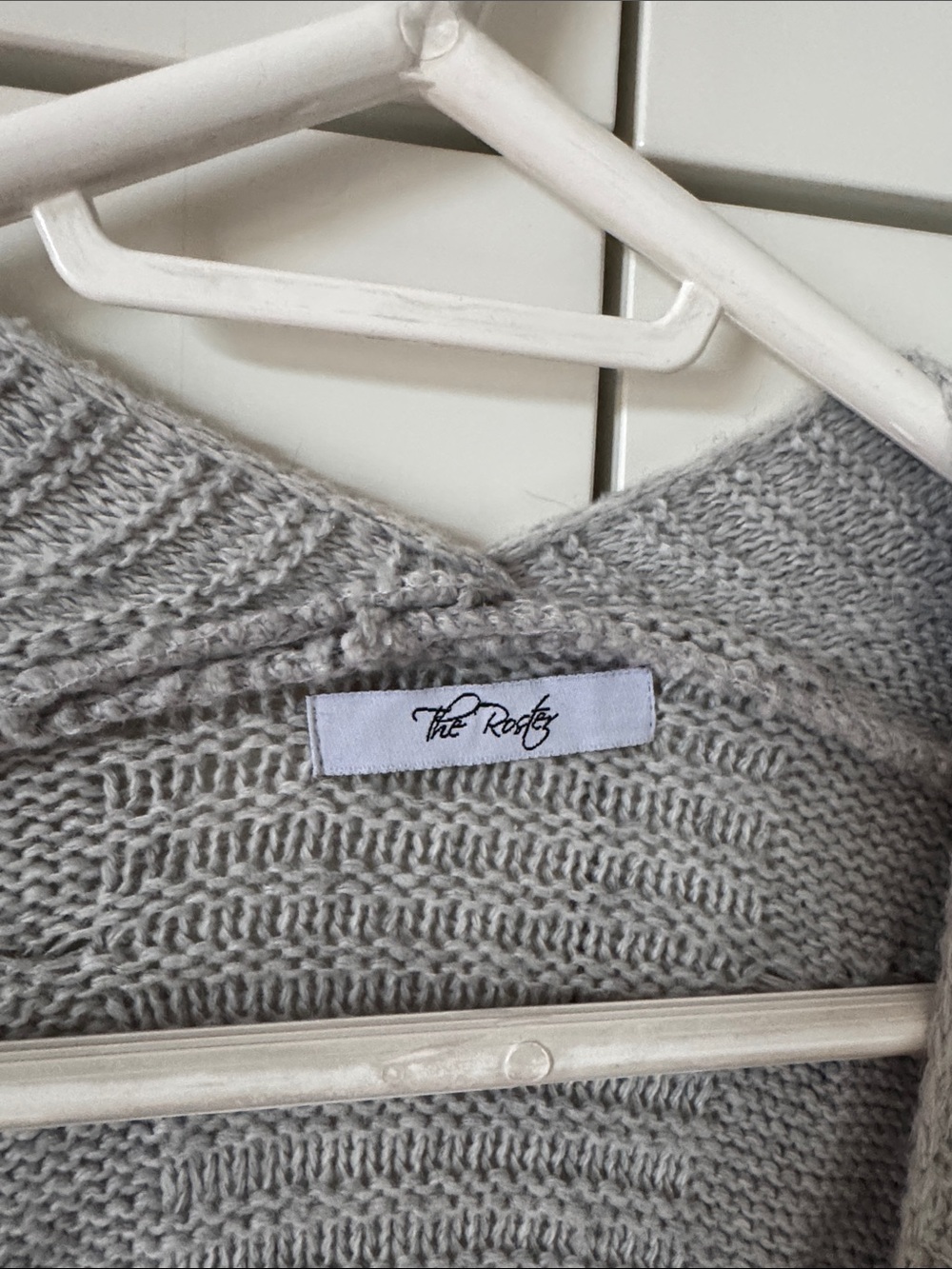 The Roster Light Gray Cable Knit Open-Front Cardigan - Picture 3 of 5